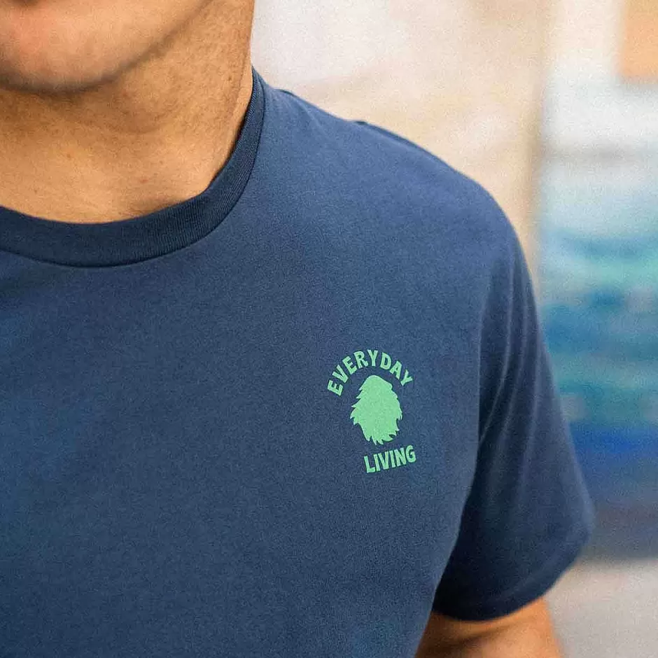 Mann Satorisan T-Shirt Regular Fit Bio-Baumwolle | Blaue Tinte Jeden Tag Leben